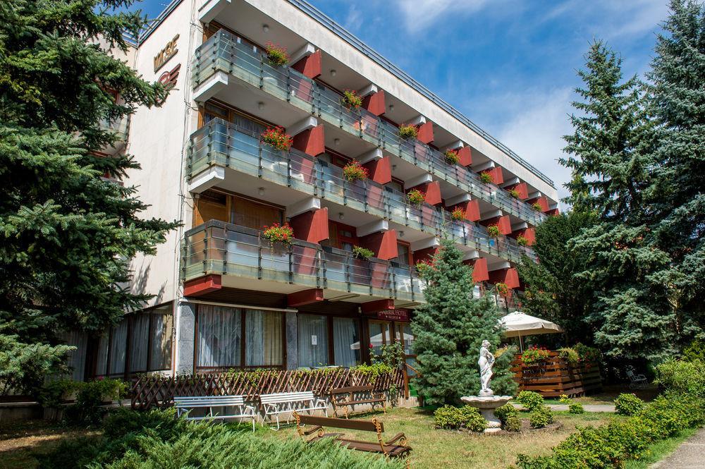 Majerik Hotel Heviz Exterior photo